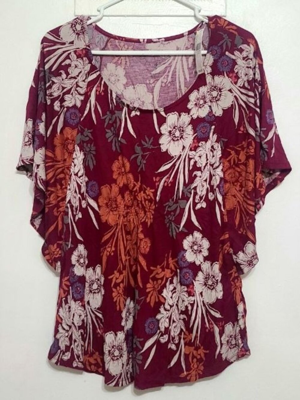 Floral Batwing Sleeve Top